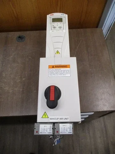ABB ACH550 AC Drive ACH550-PDR-024A-2 7.5HP 3Ph with Keypad with Disconnect 3