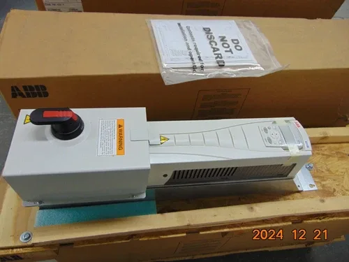 ABB ACH550 AC Drive with Disconnect ACH550-PDR-023 2