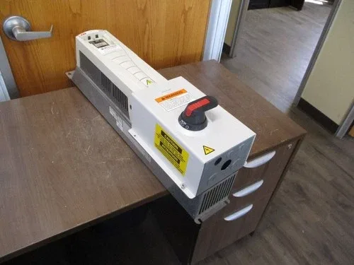ABB ACH550-PD-015A-4 HVAC Drive 10 HP 3 Phase 380/480 VAC Input