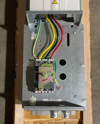 ABB ACH550-PCR-031A-4 VFD Drive 20HP UPS 4