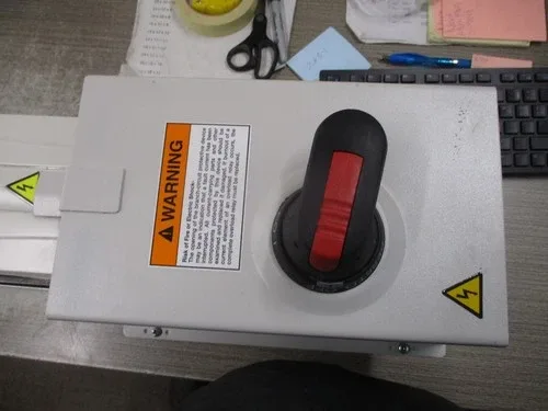ABB ACH550-PCR-024A-2 Variable Frequency Drive 208-240V 24.2A 7.5HP 3
