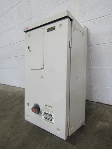 ABB ACH550-PCR-012A-4+B058+K452 7.5-HP AC VS HVAC Drive 480V 12A 3R 7.5HP