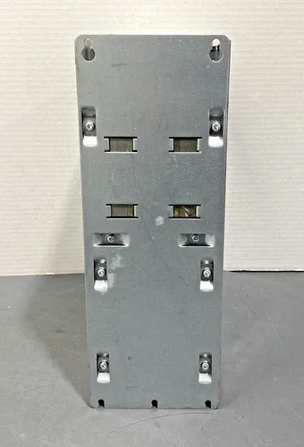 ABB / ACH550-CARUH-06A9-4+N2006 / Variable Frequency Drive 3-Phase 380-480VAC 3