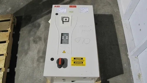ABB HVAC Variable Freq Dr 10Hp By-Pass Cat ACH550-BD-015A-4 YB-001