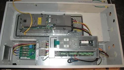 ABB HVAC Variable Freq Dr 10Hp By-Pass Cat ACH550-BD-015A-4 YB-001 3