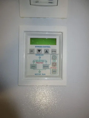 ABB ACH550-BCR-059A-4+F267 59A 480V 40 HP Enclosed VFD 8120 - SA 3