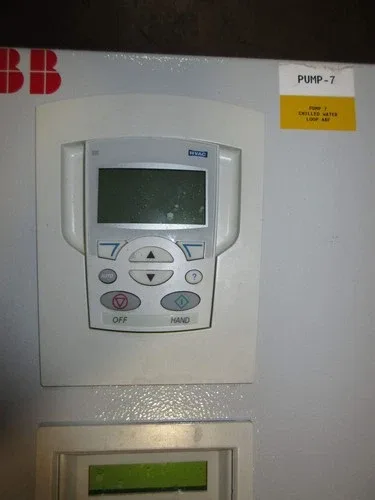 ABB ACH550-BCR-059A-4+F267 59A 480V 40 HP Enclosed VFD 8120 - SA 4