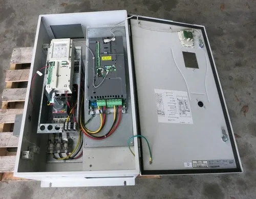 ABB ACH550-BCR-031A-4 20 HP 4