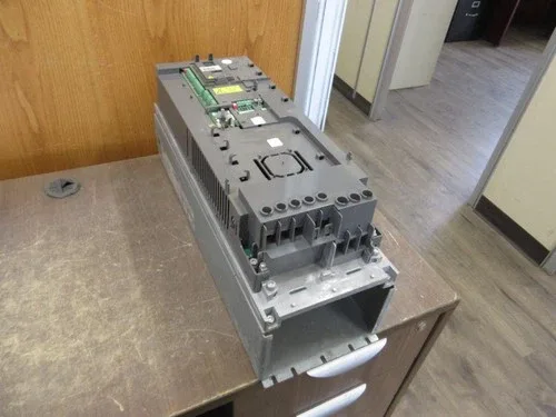 ABB ACH550 AC Drive ACH550-U0-059A-4 40HP 3Ph Open Chassis * No Keypad *