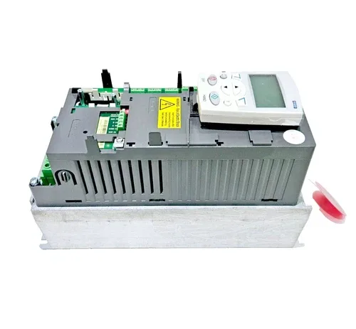ABB ACH550-U0-07A5-2+J400 VARIABLE FREQUENCY DRIVE