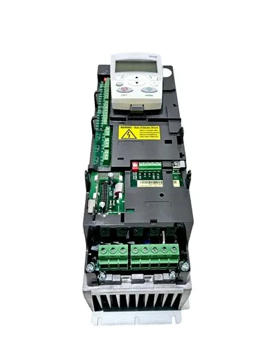 ABB ACH550-U0-07A5-2+J400 VARIABLE FREQUENCY DRIVE 2