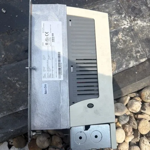 ABB ACH550-UH-012A-2+K452 VFD 3HP 208-240V HVAC Variable Frequency Drive 2