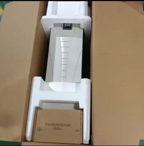 ABB ACH550-UH-012A-4+B055 Inverter ACH550-UH-012A-4 B055 2