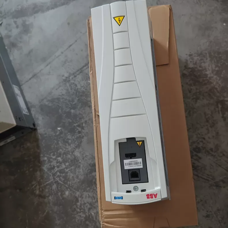 ABB ACH550UH015A4 ACH550-UH-015A-4 ACH 550-UH-015A-4 4