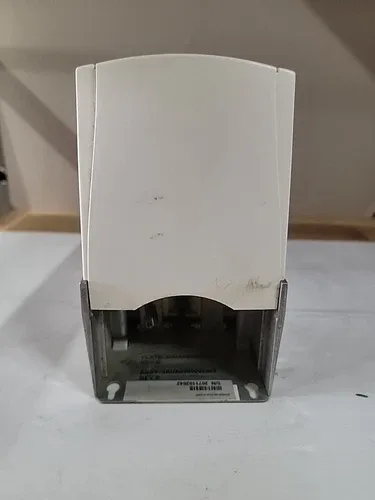 ABB ACH550-UH-017A Adjustable Frequency AC Drive HVAC 4