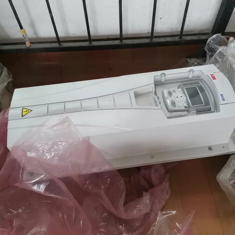 ABB ACH550-UH-023A-4 1-year 2