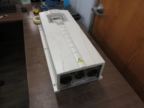 ABB ACH550-UH-038A-4+B055 Frequency converter