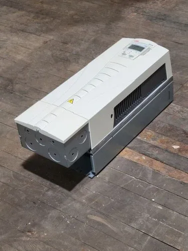 ABB ACH550-UH-038A-4+K452 Variable Frequency Drive 3PH 25HP 38A 480V 18.5kW 4