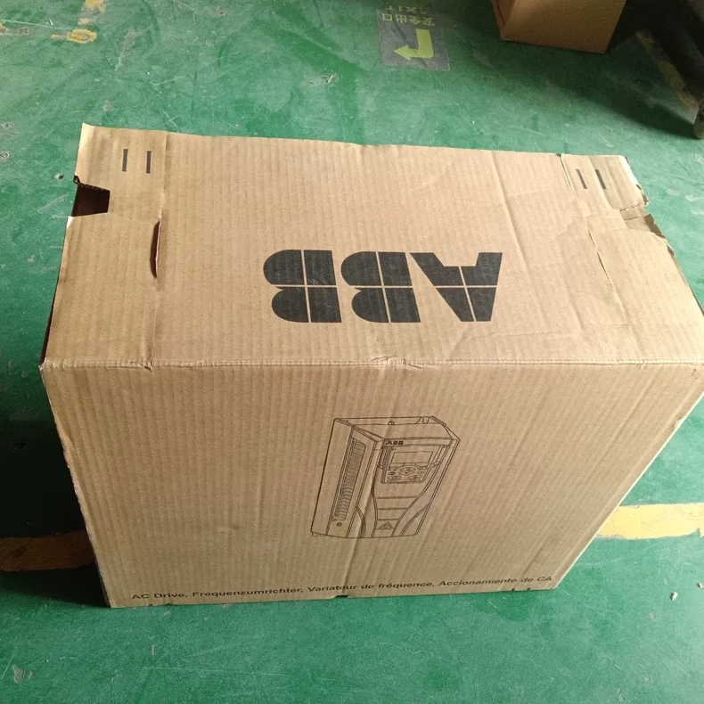ABB frequency converter ACH550-UH-08A8-4 3