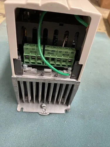 ABB ACH550 AC Drive ACH550-UH-08A8-4+P918 2