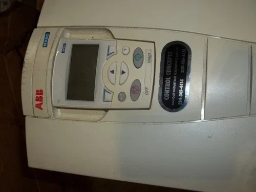 ABB ACH550-VD-038A-4+F267+K45 DRIVE 25HP 3PH 48-63HZ 380-480 VAC 100KA (1)