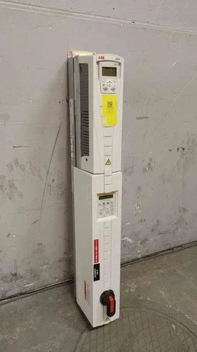 ABB 10HP HVAC Drive 3PH 480VAC ACH550-VDR-015A-4 (108460) 2