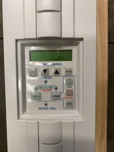 ABB ACH550-VDR-03A3-4+F267 AC Drive with Bypass and Service Switch 1.5HP 3
