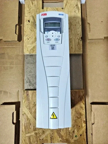 ABB ACH550-UH-03A9-6+C558+0H358+0J400+N2007+X1558 HVAC VFD DRIVE 3HP 600V 4