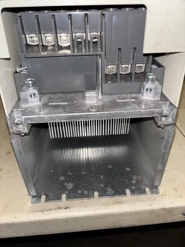 ABB ACH550-UH-044A-4 Inverter 3