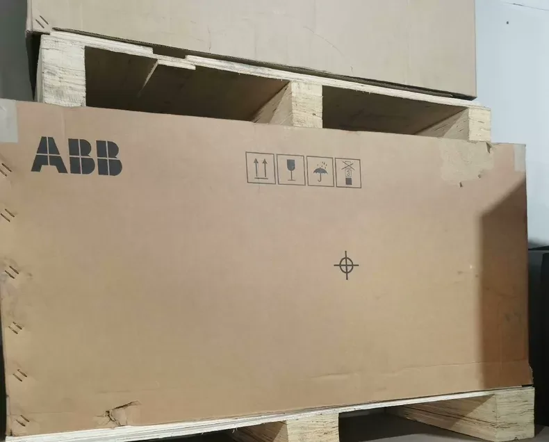 ABB ACH550-UH-059A-4+B055 Inverter 2