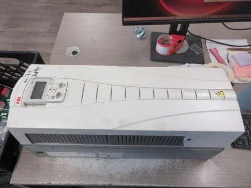 ABB ACH550 AC Drive ACH550-UH-088A-2 30HP