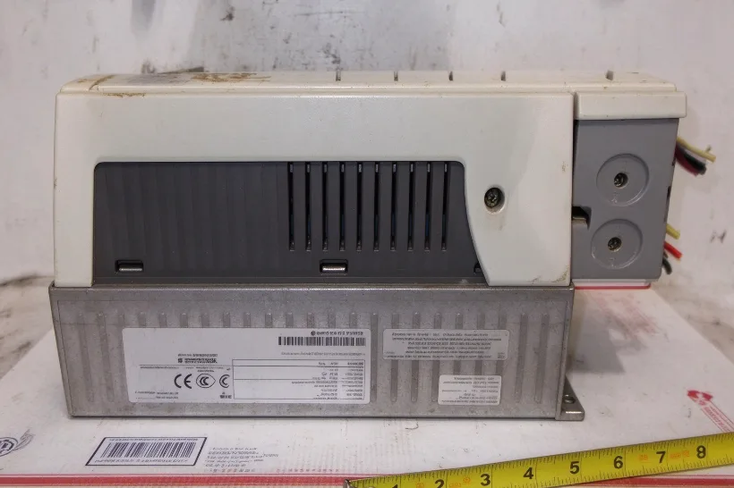 ABB HVAC ACH550-UH-08A-4 4