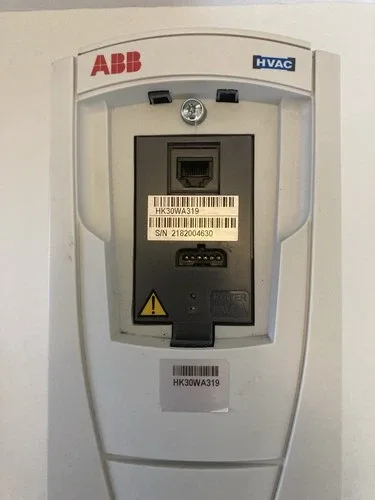 ABB ACH550 HVAC Drive ACH550-UH-08A8-4+C558+N2006+X1558 Parts UNTESTED 2