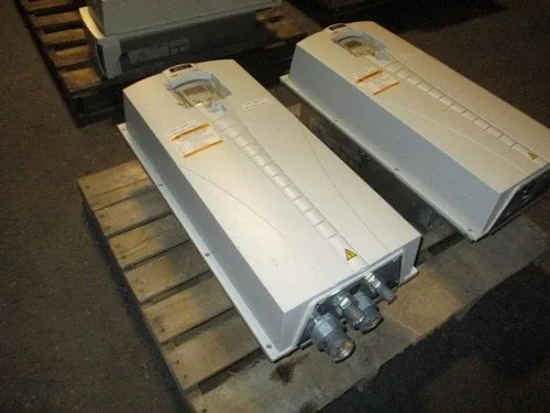 ABB ACH550 AC Drive ACH550-UH-125A-4+B055 100HP 3Ph Type 12 Enclosure