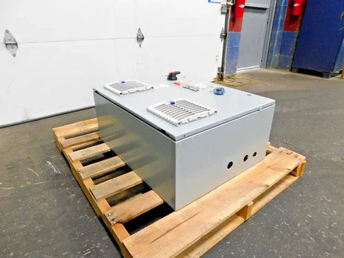 ABB MO-6310 10 HP VFD DRIVE CABINET 480 VAC 15A ACH550-UH-15A-4 3