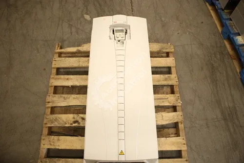 ABB ACH550-UH-180A-4+B055 380-480VAC 150HP Drive