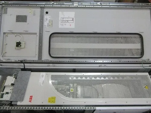 ABB VARIABLE SPEED DRIVE ACH550-UH-316A-4 3-PHASE 480 VAC 316 AMP 3