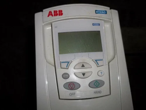 ABB ACH550-VC-023A-4 HVAC DRIVE 15HP 3PH 48-63HZ 380-480 VAC 5KA (23) 3
