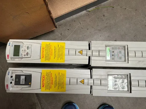 ABB ACH550-VCR-023A-4 HVAC Drive Pre-Owned removed