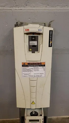 ABB VFD ACH550-VCR-045A-4 (S6LLST9498) 2