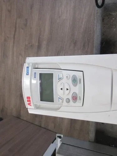 ABB ACH550 AC Drive with Bypass ACH550-VCR-06A6-2+F267 1.5HP 3Ph with Keypad 3