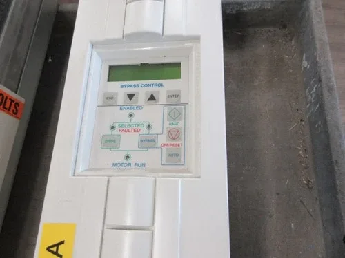 ABB ACH550 AC Drive with Bypass ACH550-VCR-06A6-2+F267 1.5HP 3Ph with Keypad 4