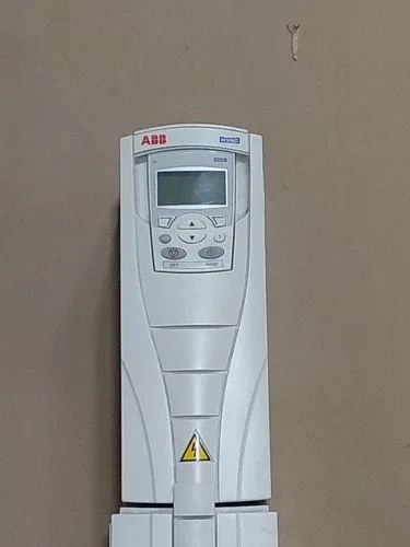 ABB ACH550-VCR-06A9-4+F267 NEMA 1 ACX550-U0-06A9-4+P901 3Hp 2