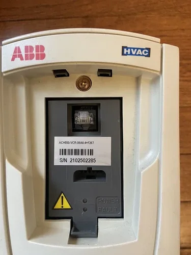 ABB VFD ACH550-VCr-08A8-4+F267 * PARTS ONLY 2