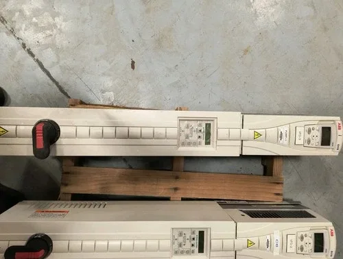ABB ACH550-VDR-012A-2 3