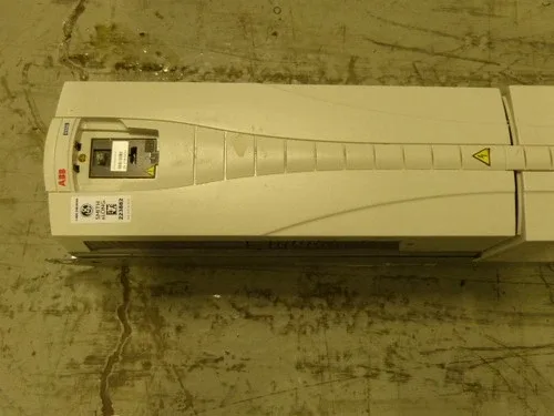 ABB ACH550-VDR-032A-6F267 Ac Drive 32A 30Hp with Switch 3