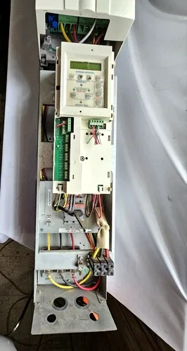 ABB HVAC ACH550-VDR-045A-4 AC Frequency Drive 380 - 480 VAC UL Type 1 NEMA 1 3