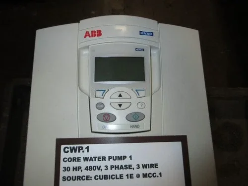 ABB ACH550 AC Drive with Bypass ACH550-VDR-045A-4+F267 30HP 3Ph with Keypad 4