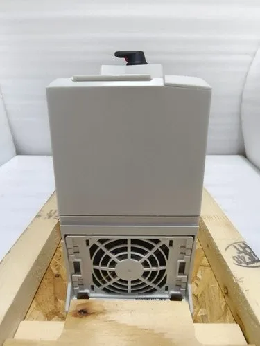 ABB ACH580-01-04A8-4+0J400+P922 VARIABLE FREQUENCY DRIVE 400-480VAC 4.8A 3 PHASE 4
