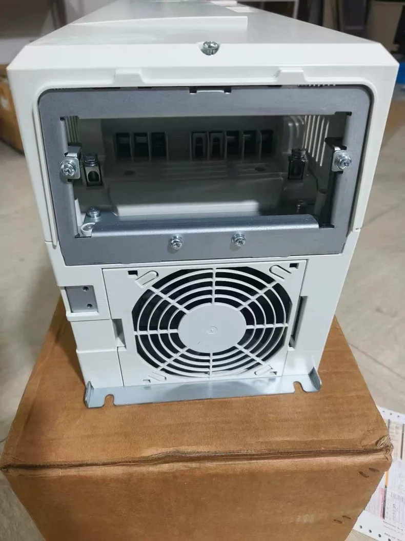 ABB inverter ACH580-01-052A-4 4
